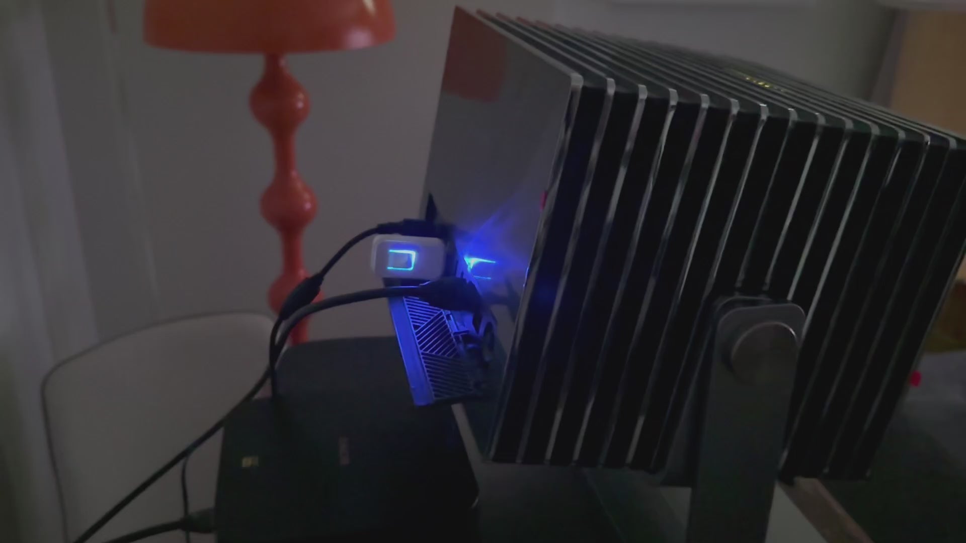 Load video: LeApex Floor Rising Screen